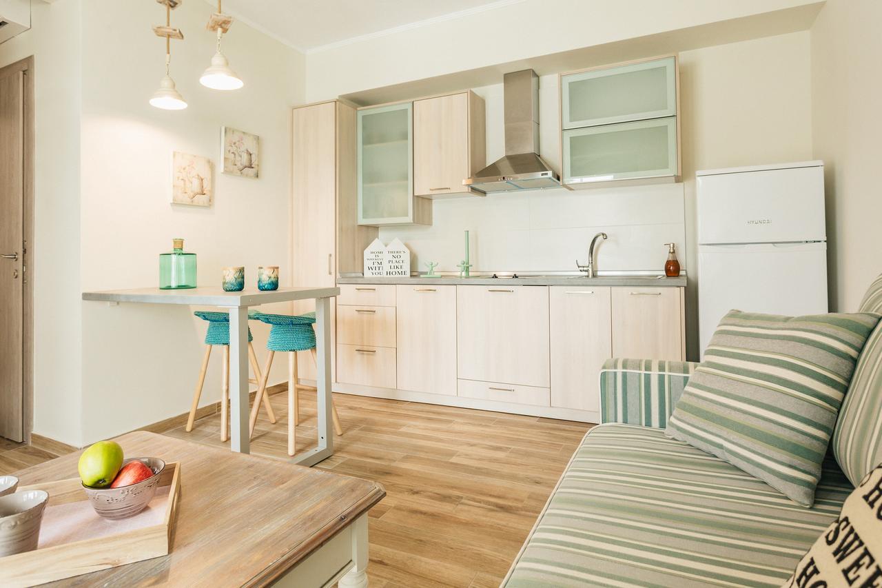 Appartement Enastron à Pefkochori Extérieur photo