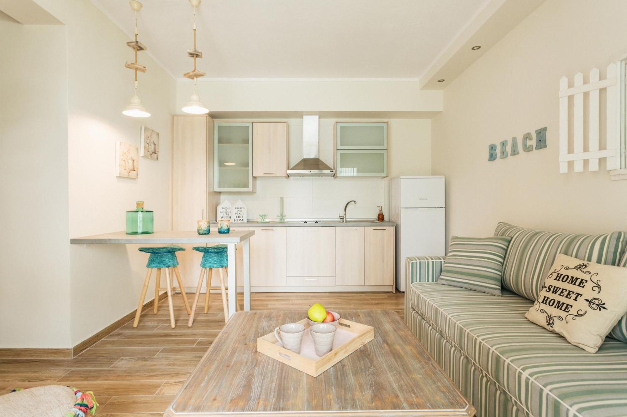 Appartement Enastron à Pefkochori Extérieur photo